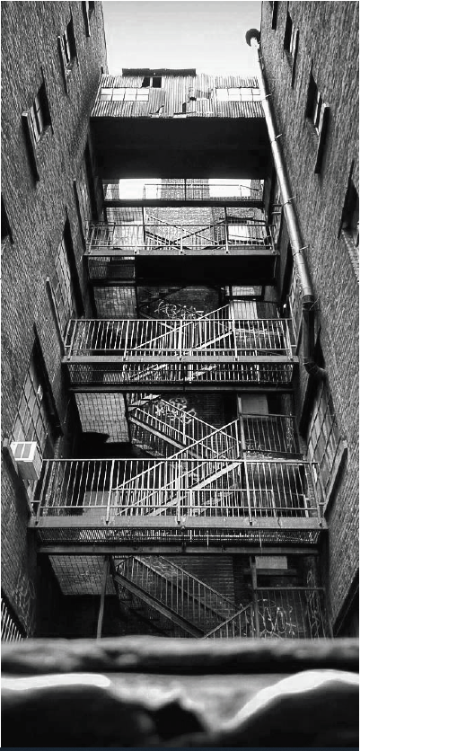Image of backalley staircase